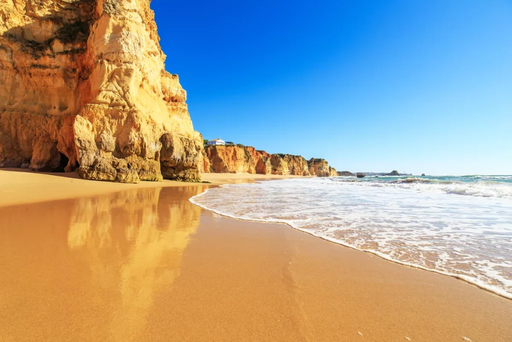 Plage paradisiaque au Portugal