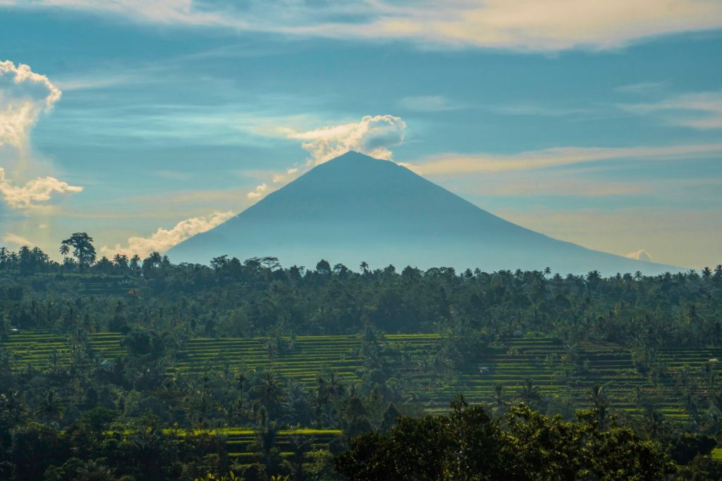 mont Agung