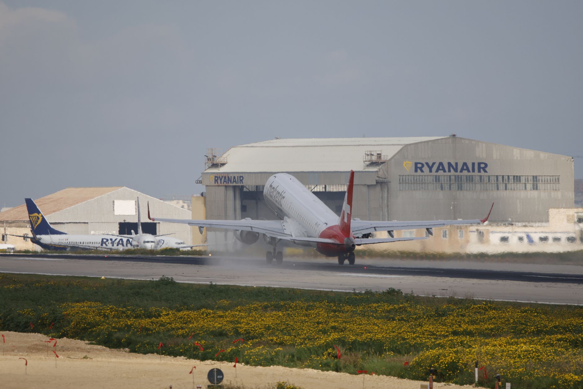 Nicosie : l'aéroport figé depuis la guerre de 1974