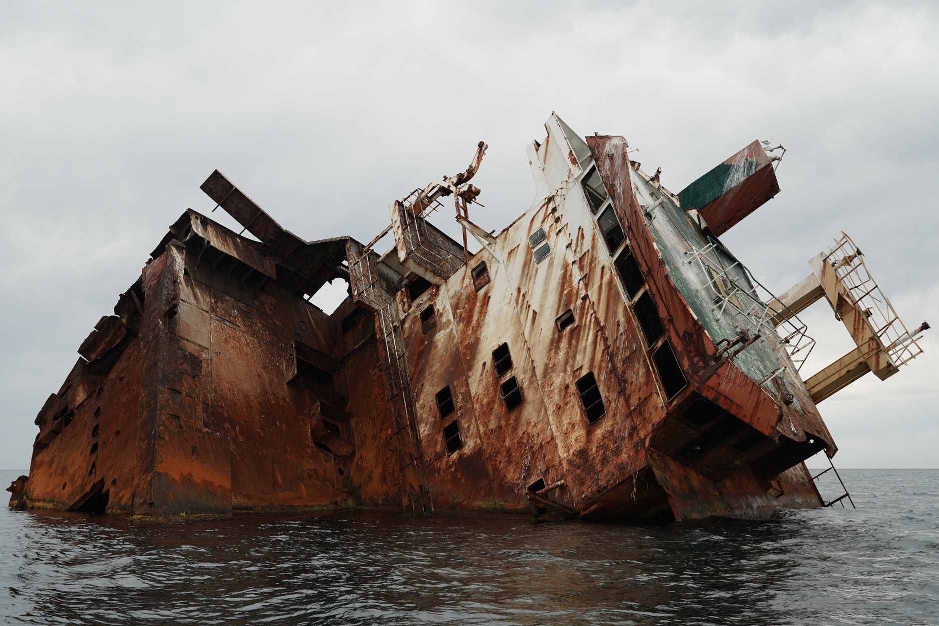 Costa Concordia : 32 morts au large de Giglio en janvier 2012