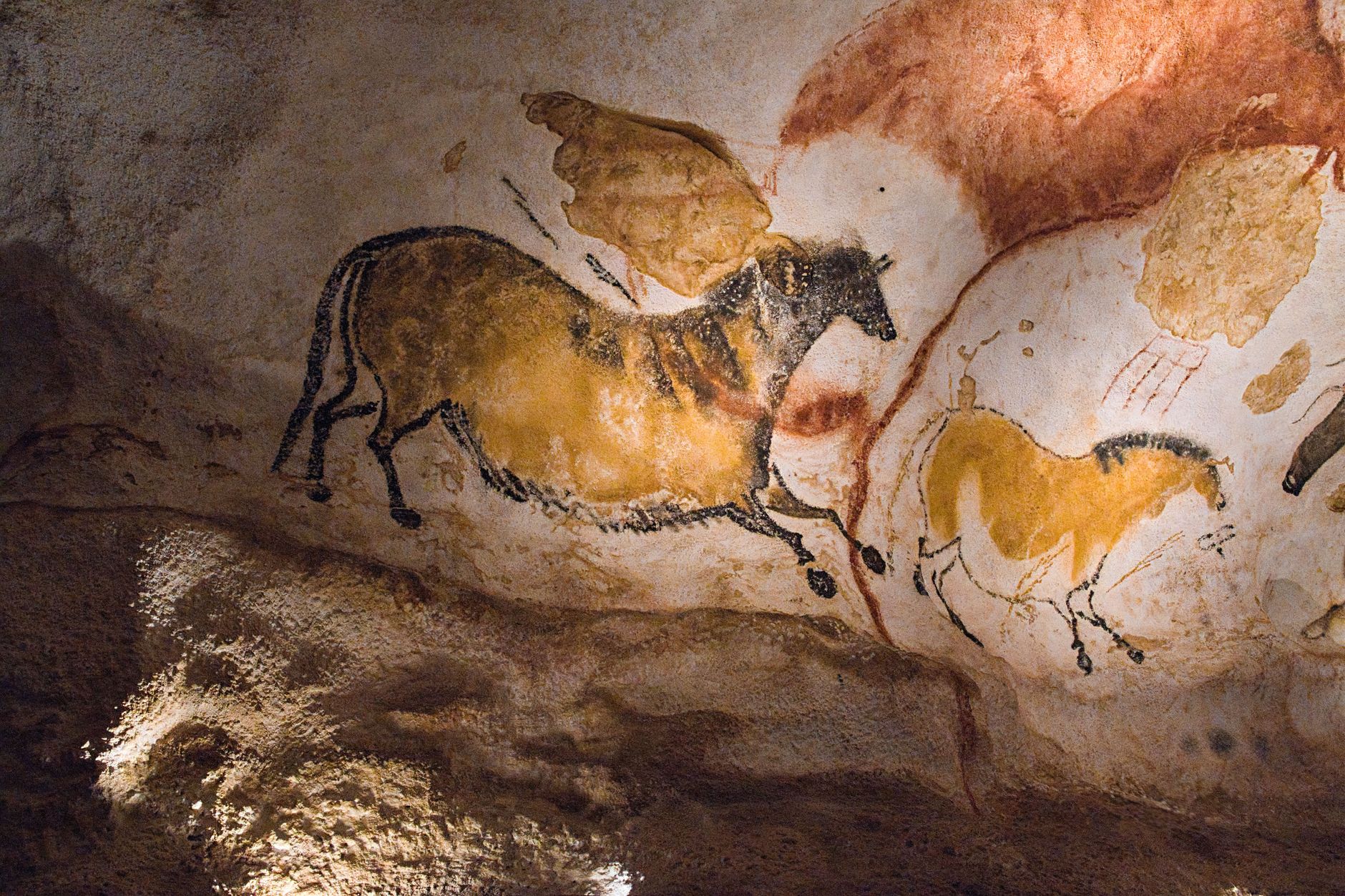 17 avril 1963 : Malraux ferme Lascaux au public